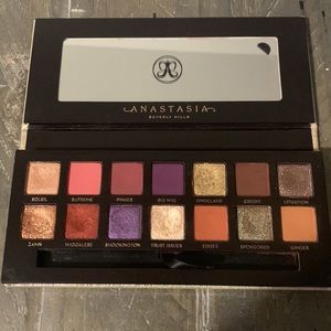 ABH Jackie Aina - Used